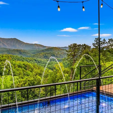 Villa Windows To The Mountains